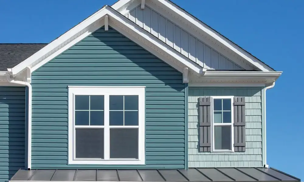 Roof repair and inspection services in Bonadelle Ranchos